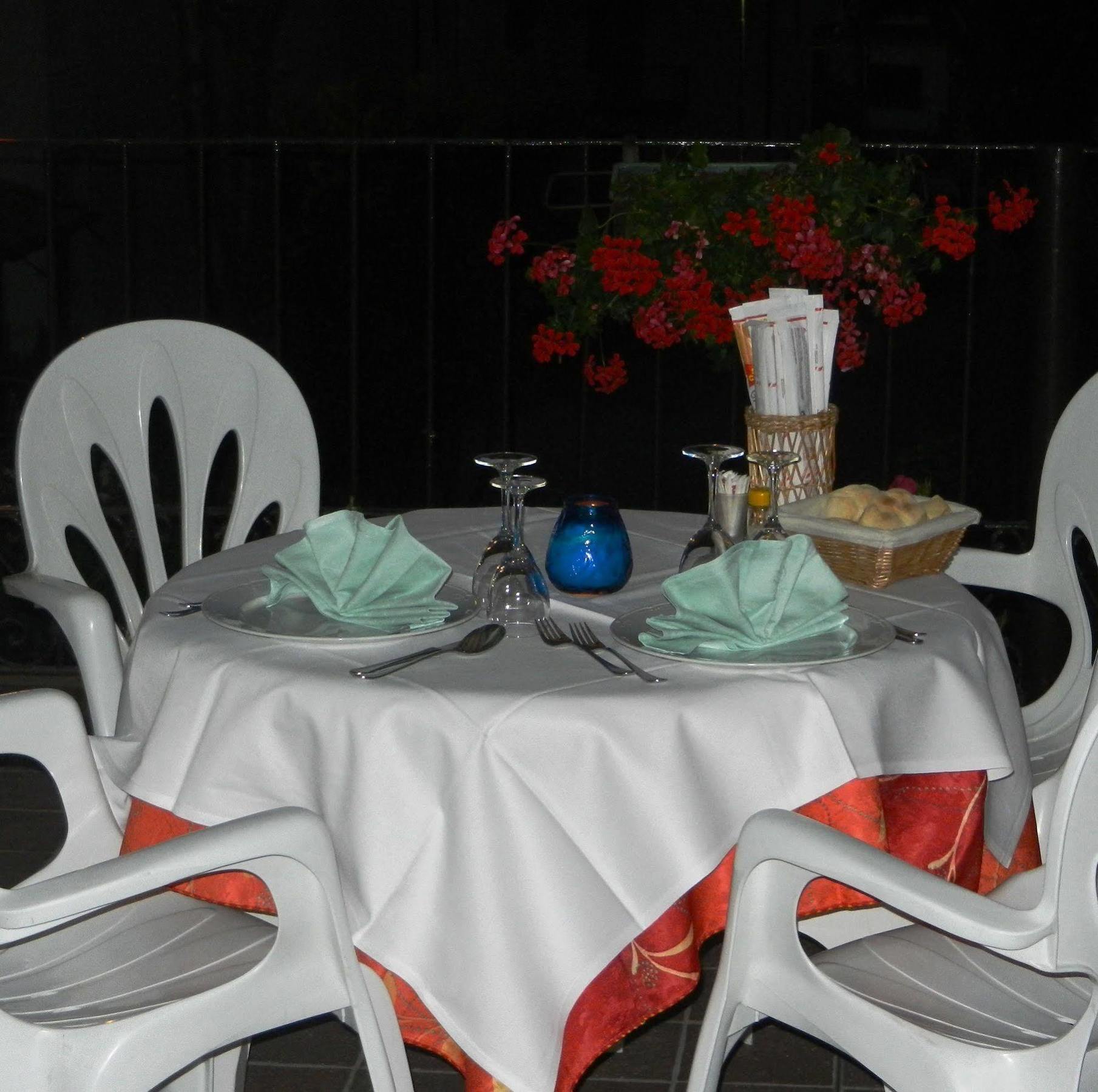 Albergo Milano Bossico Esterno foto